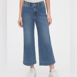 GAP High Rise Wide Leg Crop Jeans